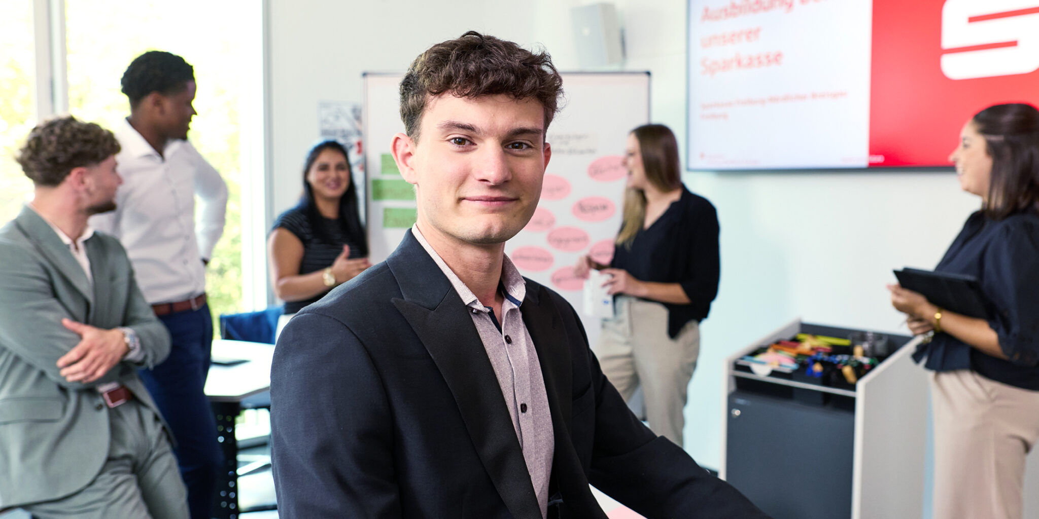 Recruiting_Azubis_Header-Slider_1600x800px_15