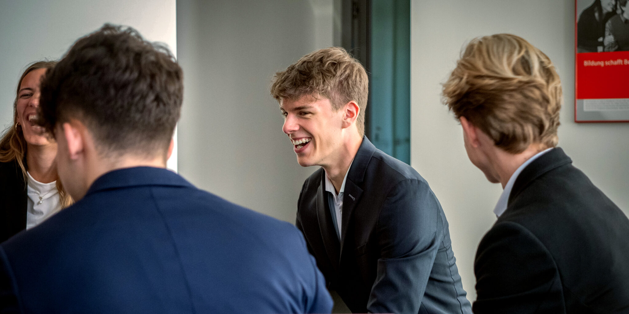 Recruiting_Azubis_Header-Slider_1600x800px_23