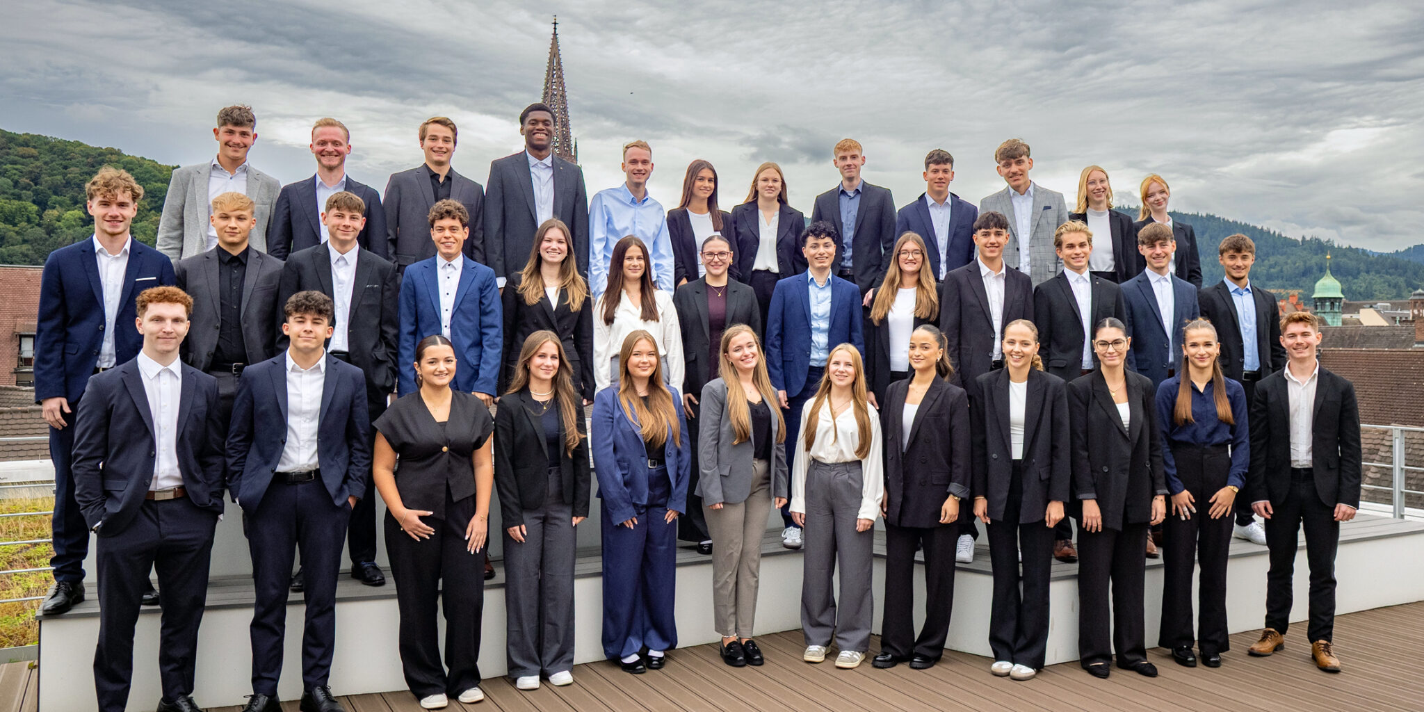 Recruiting_Azubis_Header-Slider_1600x800px_24