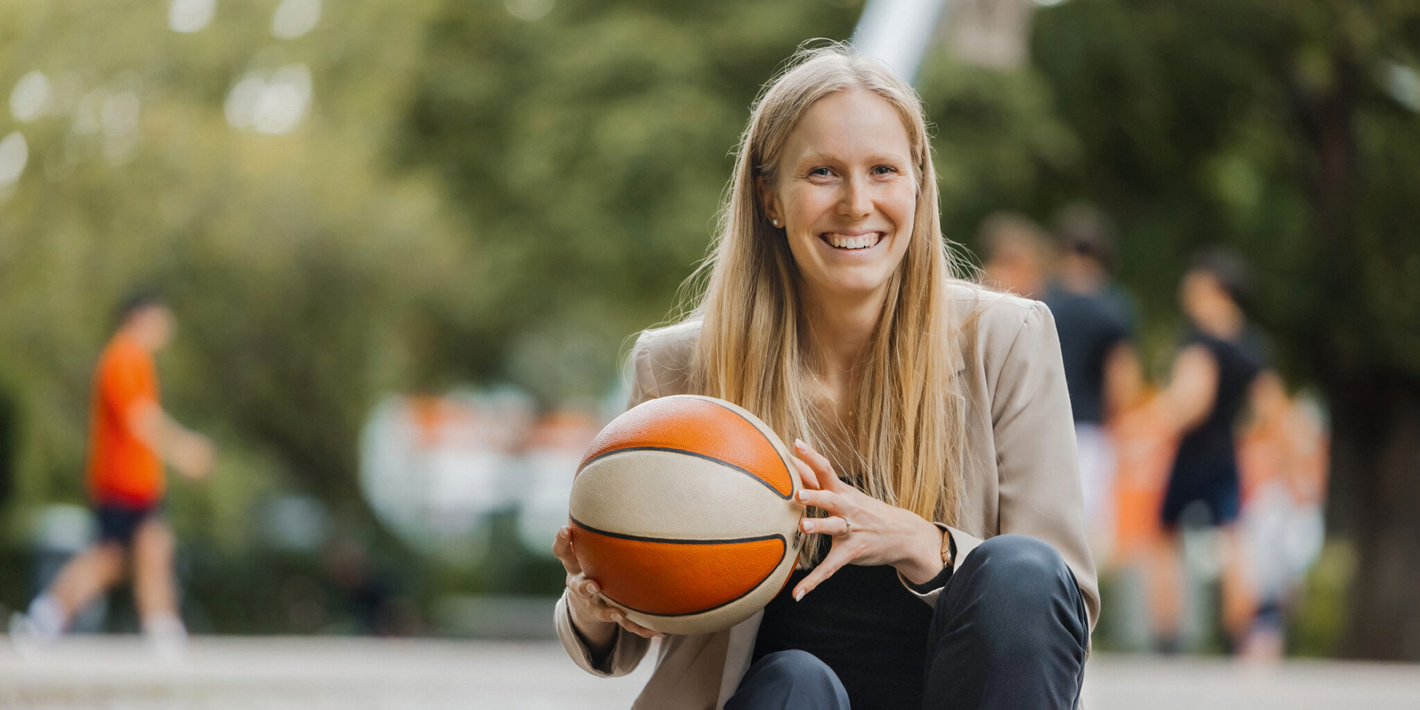 Recruiting_Fachkraefte_Header-Slider_1600x800px_11