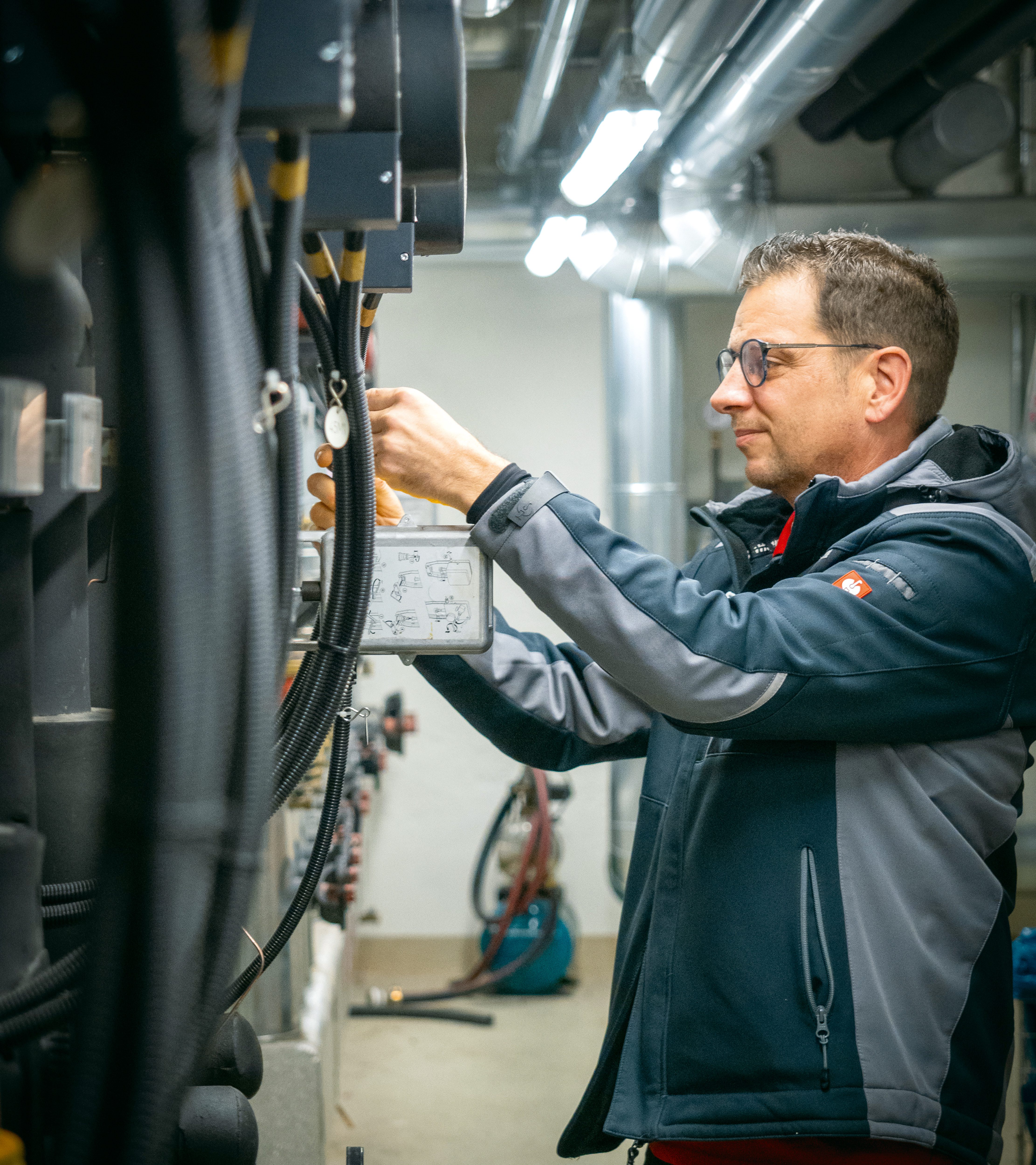 Recruiting_Fachkraefte-Startseite_Header-Slider_1600x1800px_1