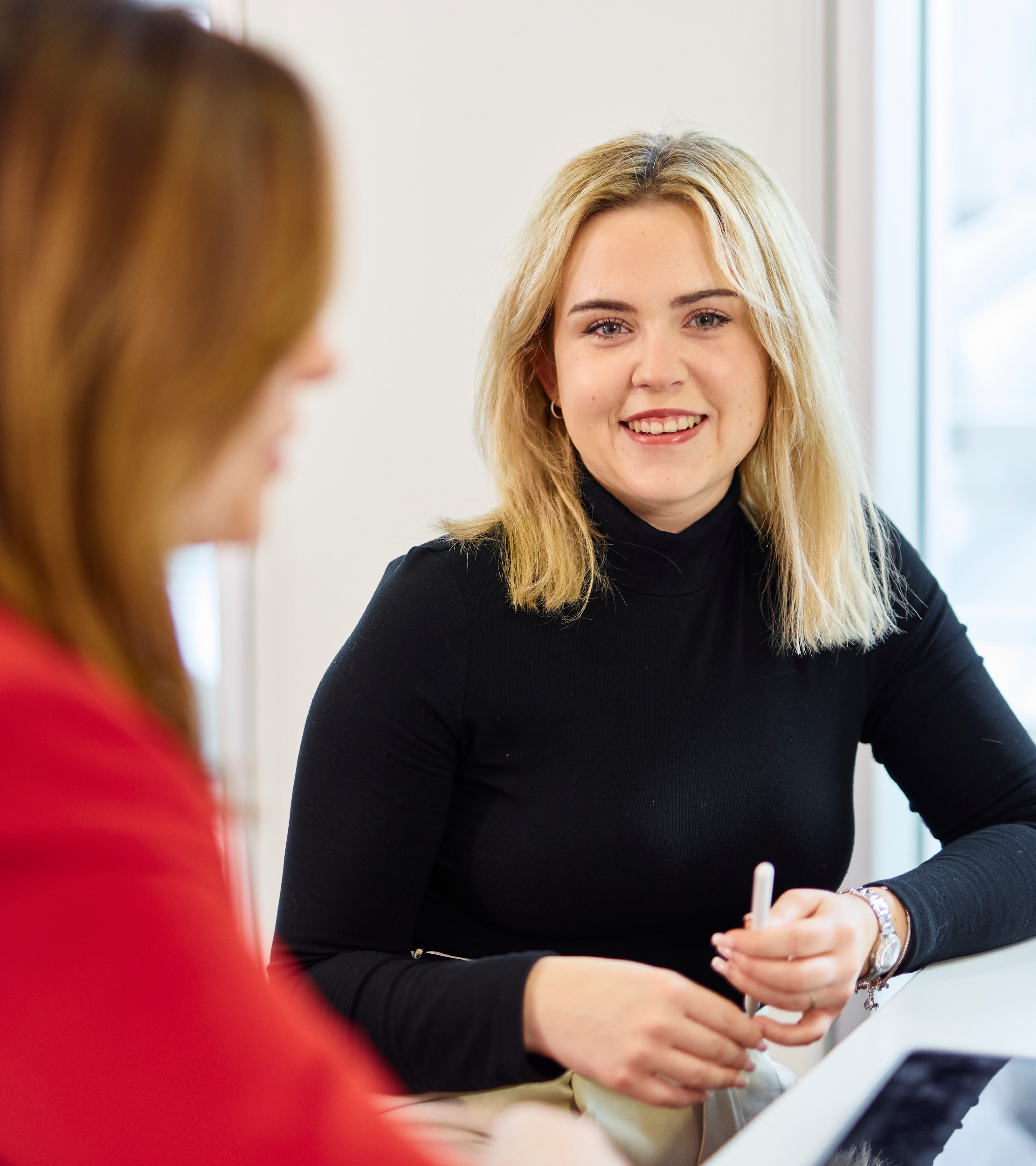 Recruiting_Fachkraefte-Startseite_Header-Slider_1600x1800px_20